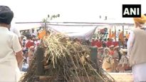 Parkash Singh Badal cremated at ancestral village;  leaders across political spectrum pay respects
