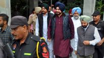  Sidhu at Moose Wala house, questions law & order situation in Punjab