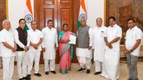 Congress Delegation Meets President over Manipur Issue, Seeks Probe By Inquiry Commission