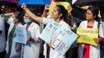 Woman Medico Murder: Docs In Kerala Intensify Stir; CM Calls Emergency  Meeting