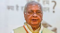 Kerala Governor's Convoy Attacked in Uttar Pradesh, 2 Arrested