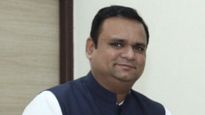 Maharashtra Speaker Issues Notice To Shinde, Uddhav Faction Over Disqualification Issue