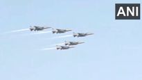 Bhopal Air Show: IAF Pilots Put On Display Their Jaguar, Chinook Skills On 91st Anniversary