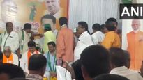 Brawl Between BJP, JDS Workers Hints At 