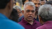 Bengal 4th Phase Polling: BJP Candidate Dilip Ghosh Heckled Amid Sporadic Violence