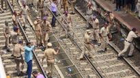 Badlapur Case Outrage: Congress Alleges 11-Hour Delay In Filing Complaint, 3 Police Officials Suspended