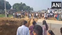 4 Dead As Soil Collapse In UP's Kasganj Traps Several Women; CM Yogi Adityanath Takes Note
