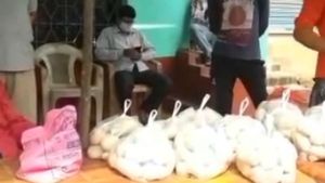 মধ্যবিত্তের পকেটকে স্বস্তি দিতে সুলভ মূল্যে আলু বিক্রি‌ শুরু পশ্চিম মেদিনীপুরে