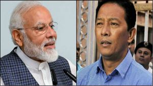 পাহাড়ে ফের তাল কাটছে তৃণমূলের, গুরুং ফিরতেই জেগে উঠেছে গোর্খাল্যান্ডের দাবি, মোদীকে চিঠি বিনয়ের