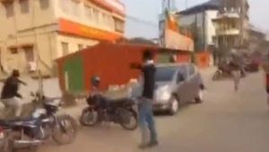 বিজেপির পার্টি অফিসে ব্যাপক ভাঙচুর, আগুন! বর্ধমানে ধুন্ধুমার পরিস্থিতি