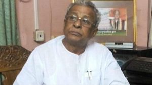 সময় এলে মানুষ জবাব দেবে! রাজনৈতিক ভবিষ্যত নিয়ে জল্পনা জিইয়ে রেখে মন্তব্য শিশির অধিকারীর 