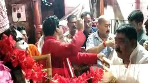 ৪৫ দিন পর বাড়ি ফিরলেন অনুব্রত! বাড়ির সামনে মঞ্চ বেঁধে রাজকীয় অভ্যর্থনা