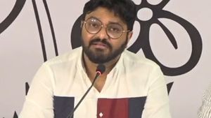 বাবুল-কাঁটায় আসানসোলে বিদ্ধ বিজেপি, জিতেন্দ্র-বিয়োগেও তরতাজা দেখাচ্ছে তৃণমূলকে