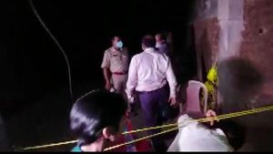 ভারতী ঘোষ সহ চার প্রাক্তন পুলিশকর্তাকে রামপুরহাট পাঠাচ্ছেন নাড্ডা! পাঁচ বড় আপডেট এক ক্লিকেই