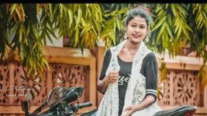 দেওয়ালে ছবি এঁকে আত্মহত্যায় প্ররোচনা! কলেজ ছাত্রীর মর্মান্তিক পরিণতিতে অভিযুক্ত নব নির্বাচিত তৃণমূল কাউন্সিলর