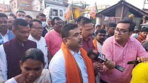 দেউচায় আদিবাসীদের আন্দোলনকে নীল বিদ্রোহের সঙ্গে তুলনা! নন্দীগ্রামের থেকেও বড় আন্দোলনের হুঁশিয়ারি শুভেন্দুর