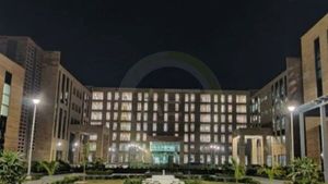 বেআইনি নিয়োগ কল্যাণী AIIMS-এ! কেন্দ্রীয় মন্ত্রী-বিজেপি সাংসদ-বিধায়ক-সহ ৮ জনের বিরুদ্ধে FIR, তদন্তে  CID