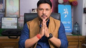 তৃণমূল নেতা রাজু সাহানির বিদেশের ব্যবসার বিষয়ে জানতে ইন্টারপোলের দ্বারস্থ সিবিআই 