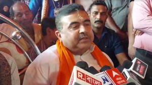 শব্দবিধি মেনে করতে হবে সভা, শর্ত সাপেক্ষে ডায়মন্ড হারবারে শুভেন্দুর সভার অনুমতি হাইকোর্টের