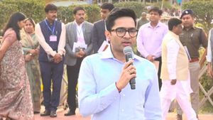 'ফাঁসির মঞ্চে গিয়ে মৃত্যুবরণ করর', কেন এমন মন্তব্য করলেন অভিষেক বন্দ্যোপাধ্যায় 