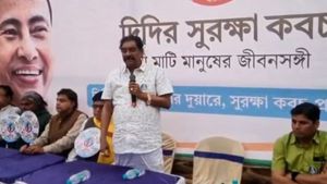 বিডিওর পর এবার পুলিশ আধিকারিকদের হুঁশিয়ারি! বাম-সরকারের সঙ্গে তুলনায় ফের বিতর্কিত মন্তব্য অরূপ চক্রবর্তীর 