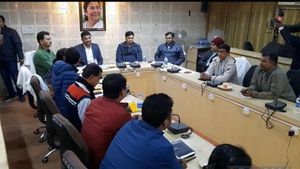আবাস যোজনার দুর্নীতির তদন্তে বাংলায় পা রেখেই রাজ্য প্রশাসনের সঙ্গে বৈঠকে কেন্দ্রীয় প্রতিনিধি দল 