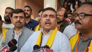 উলুবেড়িয়ার সঙ্গে UP-র ৫ কেন্দ্রের তুলনা! বন্দ্যোপাধ্যায় পরিবার রাজ্যকে শাসন ও শোষণ করছে, বিস্ফোরক শুভেন্দু