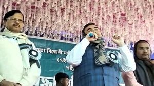 Suvendu Adhikari: নন্দীগ্রামে কাদের ভোটে জয়ী তিনি? শহিদ স্মরণ দিবসের মঞ্চ থেকে ফাঁস করলেন শুভেন্দু