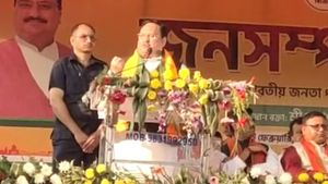 এক ধাক্কা অউর দো! শুভেন্দু গড়ে বিজেপির সরকার গড়ার আহ্বানে নাড্ডার মুখে মোদীজির দরদ আর 'মোদী প্যাকেজ'