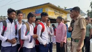 হাতির দল দাপিয়ে বেড়াচ্ছে এলাকায়, মাধ্যমিক পরীক্ষার্থীদের নিরাপত্তায় নতুন পদক্ষেপ করল বনদফতর