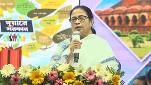 কেন্দ্রীয় সরকার হল আদায় ব্যাপারী, বিজেপিকে বসন্তের কোকিলের সঙ্গে তুলনা মমতার