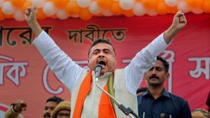 তৃণমূলকে উৎখাত করতে গেলে জোট চাই, এবার কাদের আহ্বান জানালেন শুভেন্দু