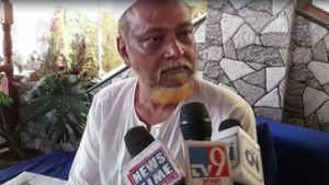 গোটা বাংলা সাগরদিঘি হবে! ভাইপো হিসেবেই সম্মান অভিষেকের, বিস্ফোরক ত্বহা সিদ্দিকি