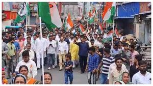বলির পাঠা কেষ্ট মণ্ডল! বুথে বুথে তৈরি করিম চৌধুরীরা, বিস্ফোরক অধীর চৌধুরী 