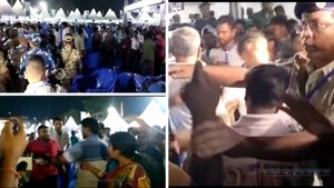 দিন গড়িয়ে রাতেও রণক্ষেত্র মাথাভাঙা কলেজ! তৃণমূলের দুই গোষ্ঠীর সংঘাতে অসুস্থ এক 