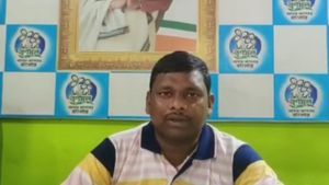 প্রার্থী তালিকা ঘোষণার আগেই দেওয়াল লিখন শুরু, কাকদ্বীপের ঘটনায় বিদ্রোহের আঁচ শাসক দলের শিবিরে