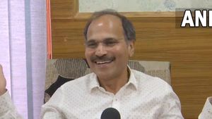 কর্নাটক নির্বাচনের ফলাফল ২০২৩: 'পরিবর্তনে' উচ্ছ্বসিত অধীর বললেন, বাংলার মানুষ সব কংগ্রেসে চলে আসুন 