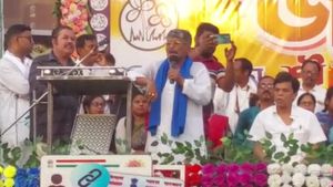 প্রকাশ্যে চামড়া গুটিয়ে দেওয়ার হুঙ্কার তৃণমূল বিধায়কের! আবারও শিরোনামে আসা নেতার সমালোচনায় BJP-CPIM