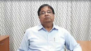 গাঁজা পাচারে বিজেপি যোগ, সরাসরি নিশীথ প্রামাণিককে নিশানা উদয়ন গুহর