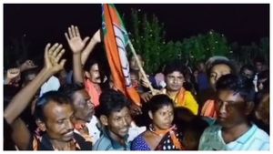 Panchayat Election 2023: বাঁকুড়ায় ফের জোড়া ফুল শিবিরে ভাঙন ধরাল BJP! গুরুত্বে নারাজ TMC