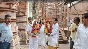 Rath Yatra 2023: পালকিতে করে রথে চড়েন লালজি মহারাজ, ৩০০ বছরের প্রাচীন রথযাত্রায় বদল হয়নি কোনও নিয়ম