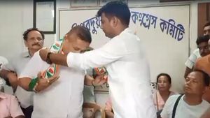 West Bengal Panchayat Election 2023: তৃণমূলের বিধানসভার প্রার্থী-সহ ডাকসাইটে নেতারা দলে দলে কংগ্রেসে