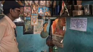 Panchayat Election 2023: চায়ের দোকানে রাজনীতির আলোচনা নয়! নোটিশ ঘিরে শোরগোল
