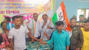 Panchayat Election 2023: বিজেপি ছেড়ে তৃণমূলে ৪ শতাধিক কর্মী, উলুবেড়িয়ায় গেরুয়ার শক্তঘাঁটিতে 