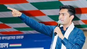 Panchayat Election 2023: বিজেপি একটা রাজ্যে লক্ষ্মীর ভাণ্ডার চালু করে দেখাক, চ্যালেঞ্জ ছুড়লেন অভিষেক 