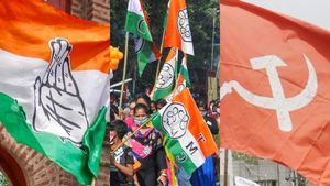 Exit Poll: মুর্শিদাবাদে বাম-কংগ্রেস কি হারাতে পারবে তৃণমূলকে, কী আভাস বুথ ফেরত সমীক্ষায়