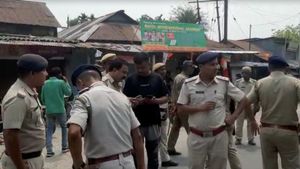 Panchayat Election 2023: গ্রামে ঢুকতেই পারছে না পুলিশ, ভোটের আগে ভয়ঙ্কর কাণ্ড কেষ্টর গড়ে