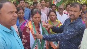 West Bengal Panchayat Election 2023: বড় ধাক্কা! তৃণমূলে যোগ জয়ী বিজেপি নেত্রীর