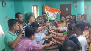 অভিষেকের নির্দেশকে অমান্য! কালচিনিতে বোর্ড গঠনের আগে বড় চমক তৃণমূলের 