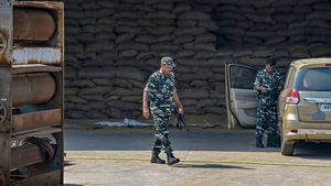চাকরি বিক্রির টাকা চালকলে বিনিয়োগ? নদিয়ার চার জায়গায় তল্লাশি ইডির 